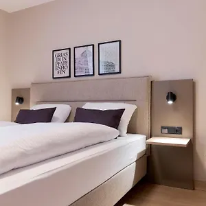 3* Hotel Muellerbraeu